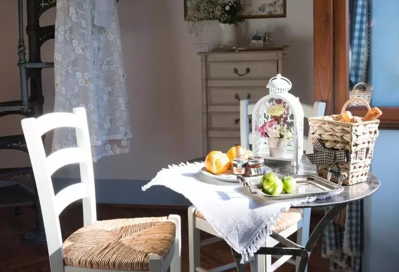 Retkeilymaja La Locanda Di Borghetto