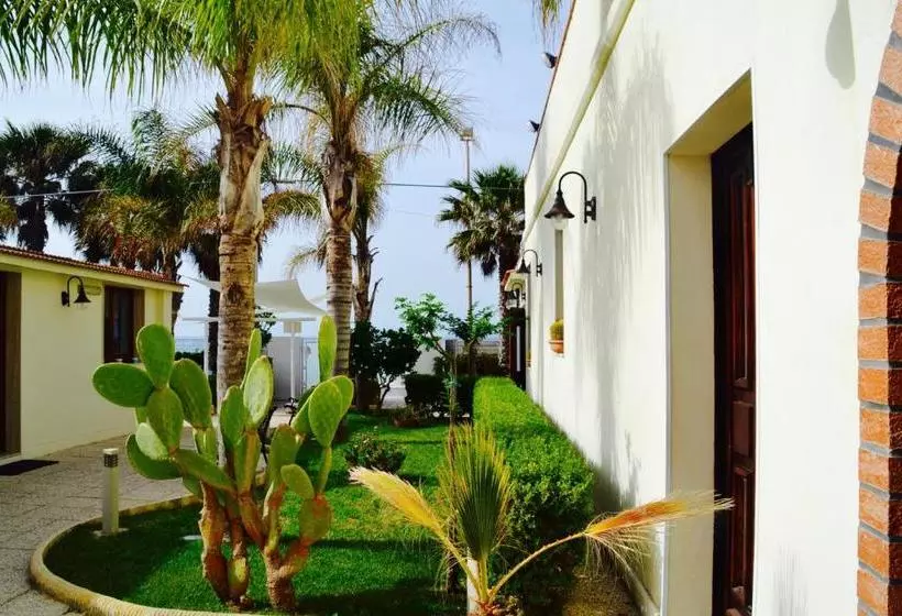 Caposud Residence And Beach Club