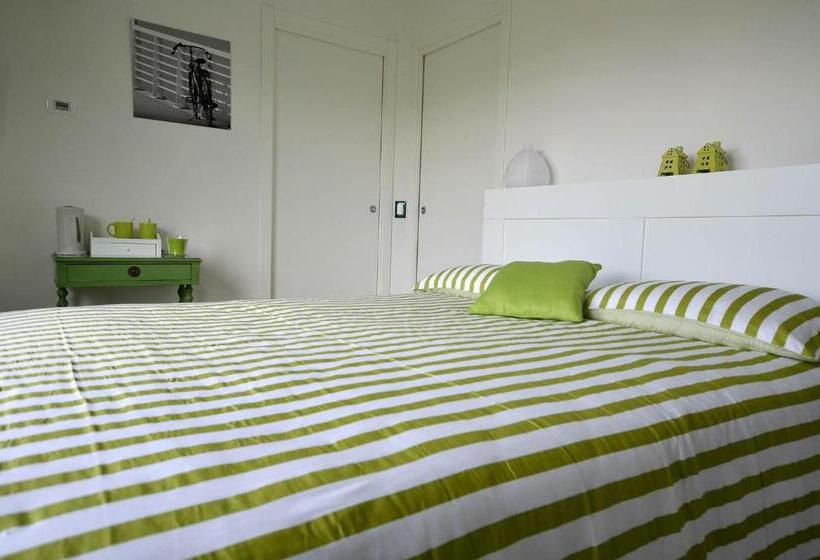 پانسیون Villa Porto Sul Magra