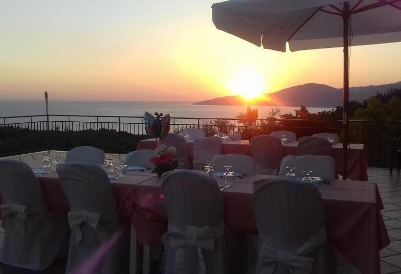 ホテル Agriturismo Aurella