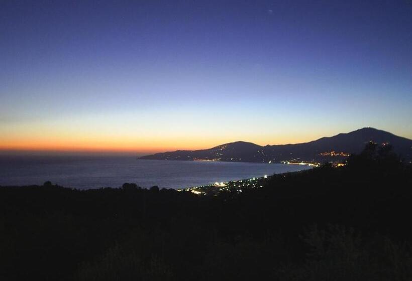 ホテル Agriturismo Aurella