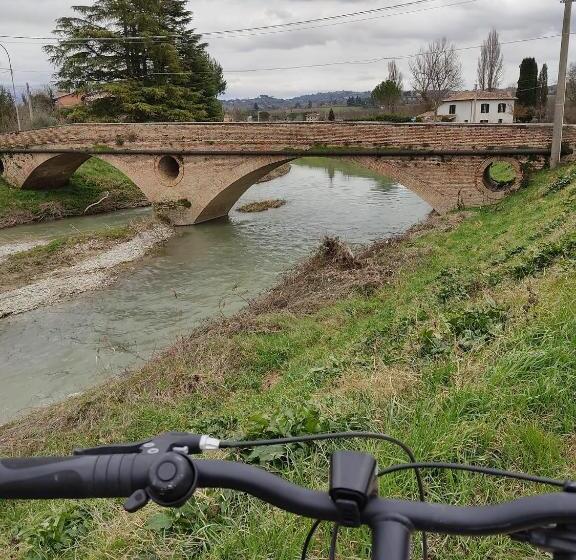 בית מלון כפרי Agriturismo Etico Le Grazie