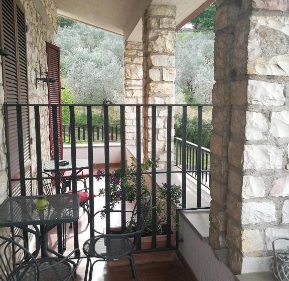 בית מלון כפרי Agriturismo Etico Le Grazie