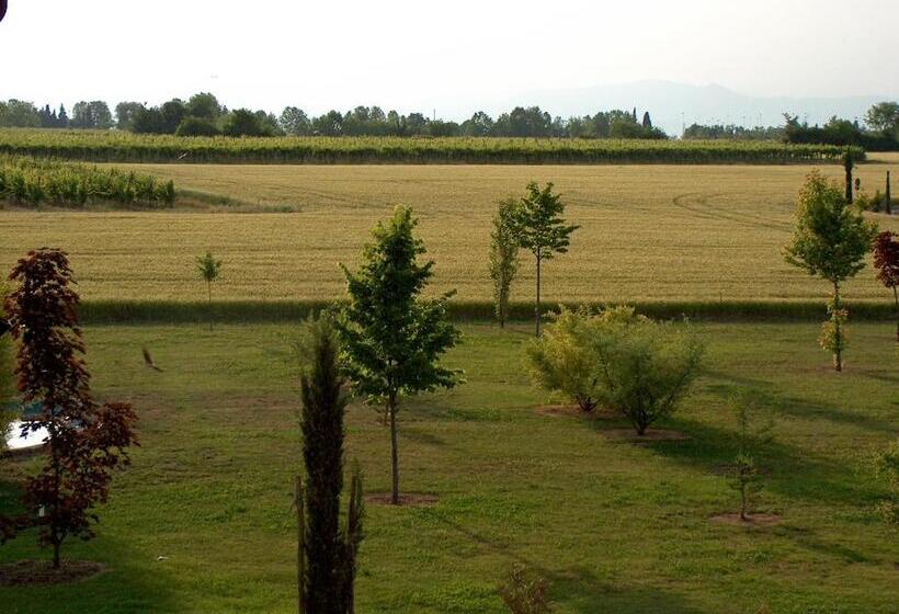 Отель Agriturismo Le Fornase