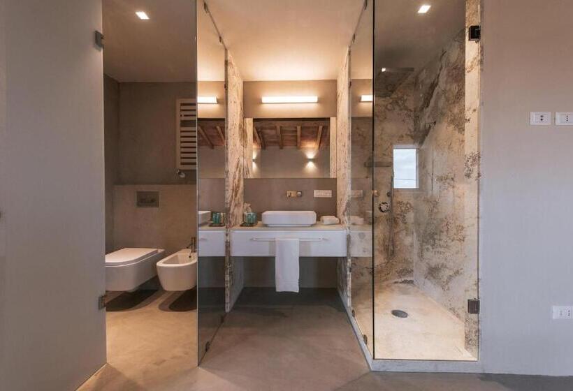 בית מלון כפרי Torre Di Baratti Bio Resort