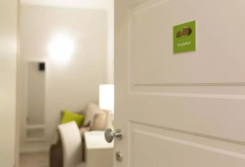 پانسیون Frammenti