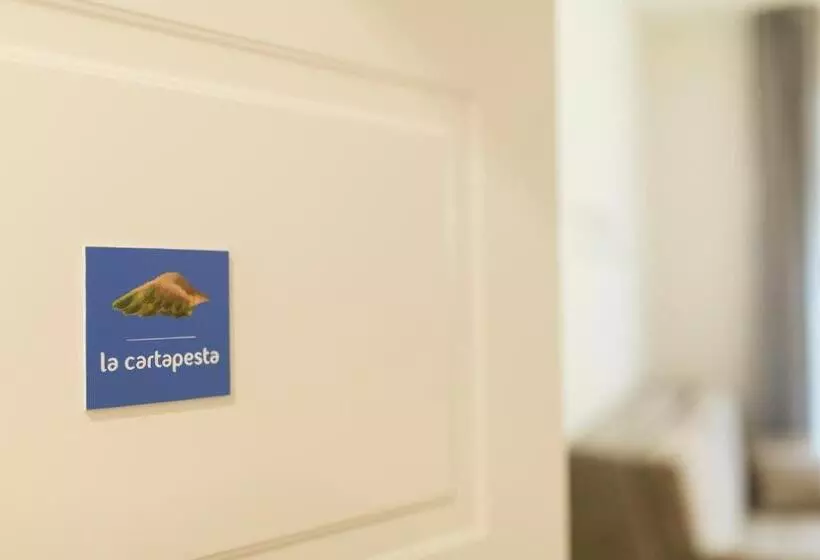 پانسیون Frammenti