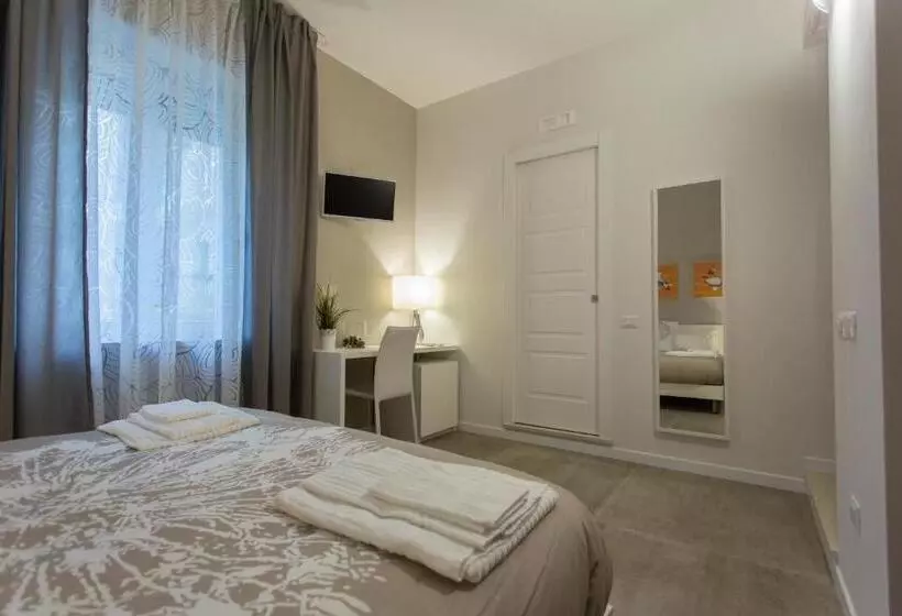 پانسیون Frammenti