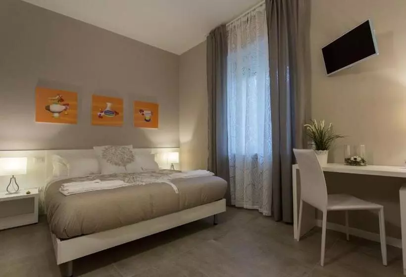 پانسیون Frammenti