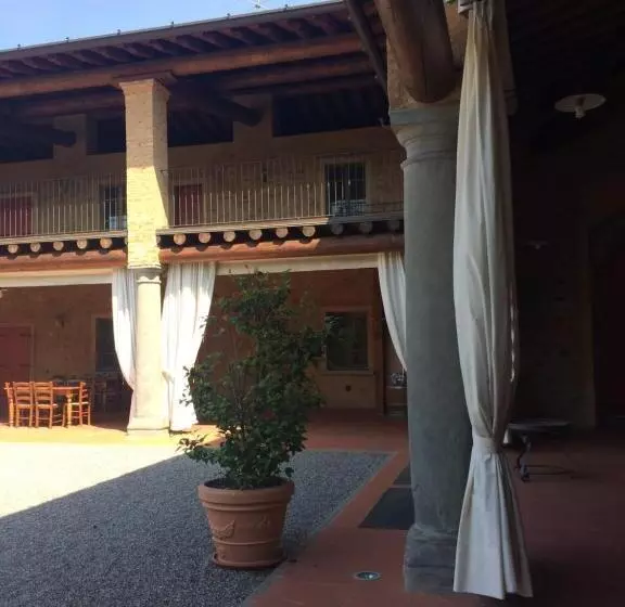ホテル Agriturismo Cà Del Lupo