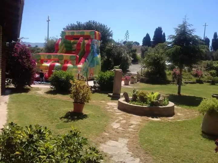 هتل Agriturismo Santu Marcialis