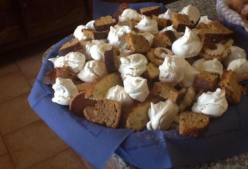 בית מלון כפרי Agriturismo Santu Marcialis