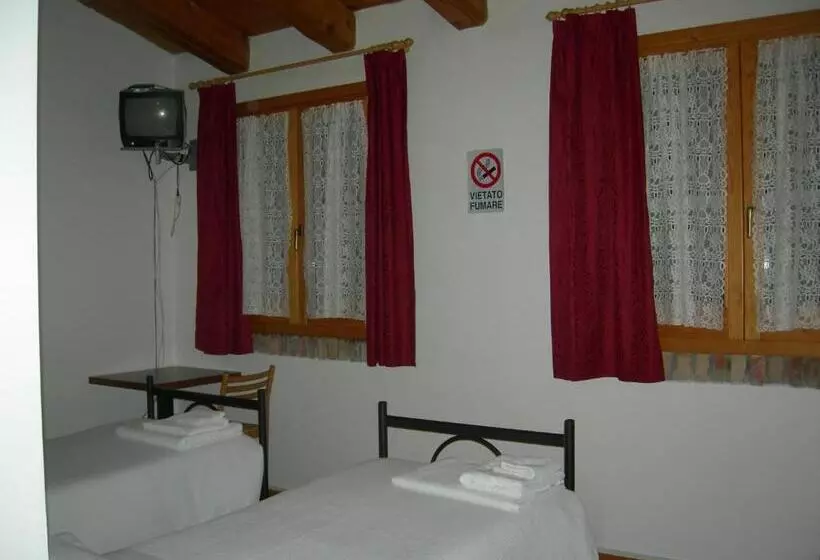 هتل Agriturismo Villa Serena