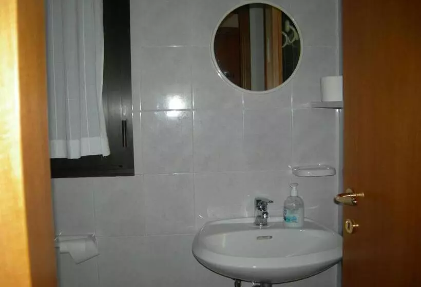 هتل Agriturismo Villa Serena