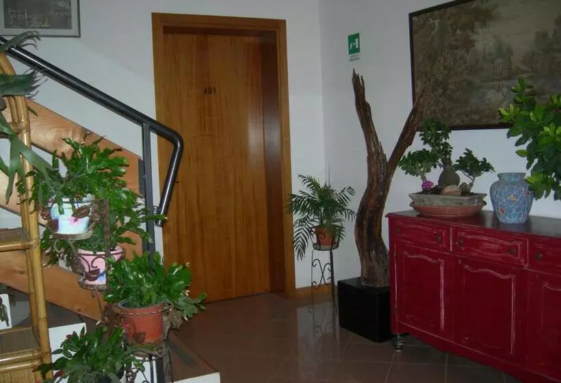 هتل Agriturismo Villa Serena