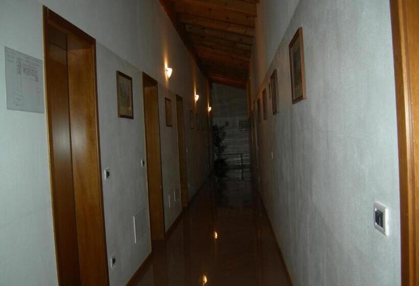 בית מלון כפרי Agriturismo Villa Serena