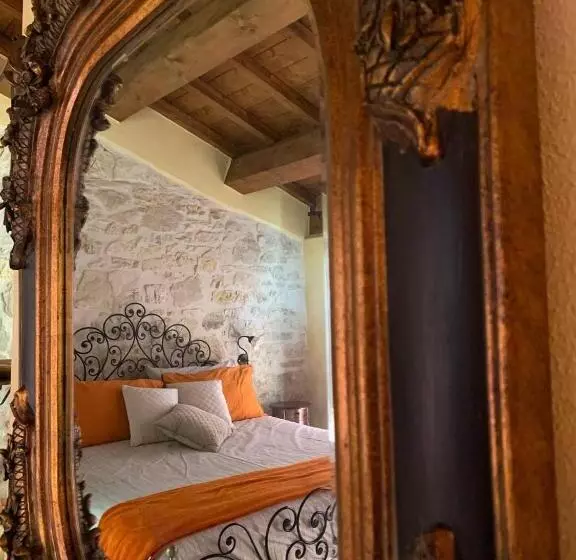 هتل La Cascina Della Vachina