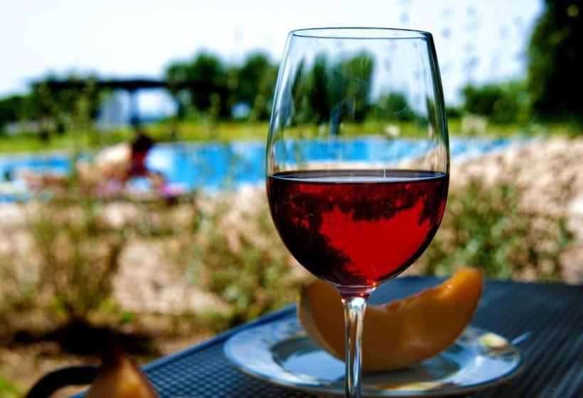 בית מלון כפרי Relais Masseria Cardillo