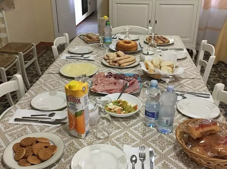 Majatalo Guest House Le Gemelle