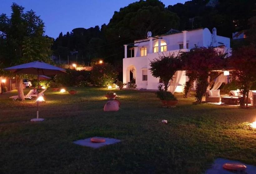 Panzió Marunnella Suites