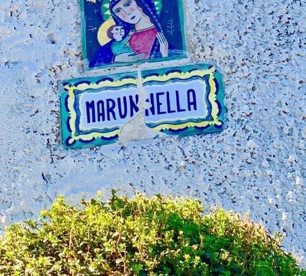 Panzió Marunnella Suites