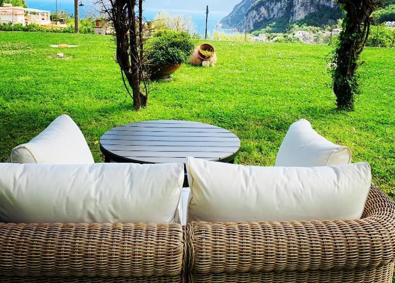 Panzió Marunnella Suites