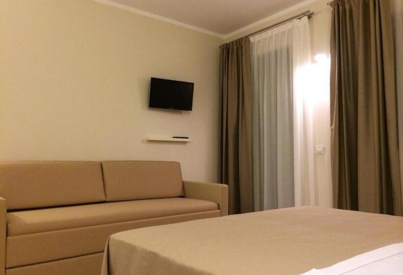 فندق صغير Locanda Corte Montioni