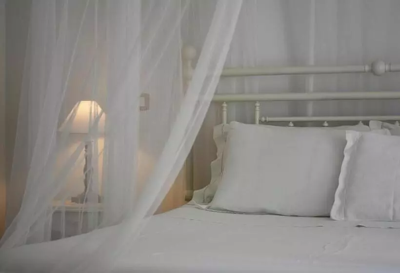ホテル Agriturismo Di Charme Erbadoro