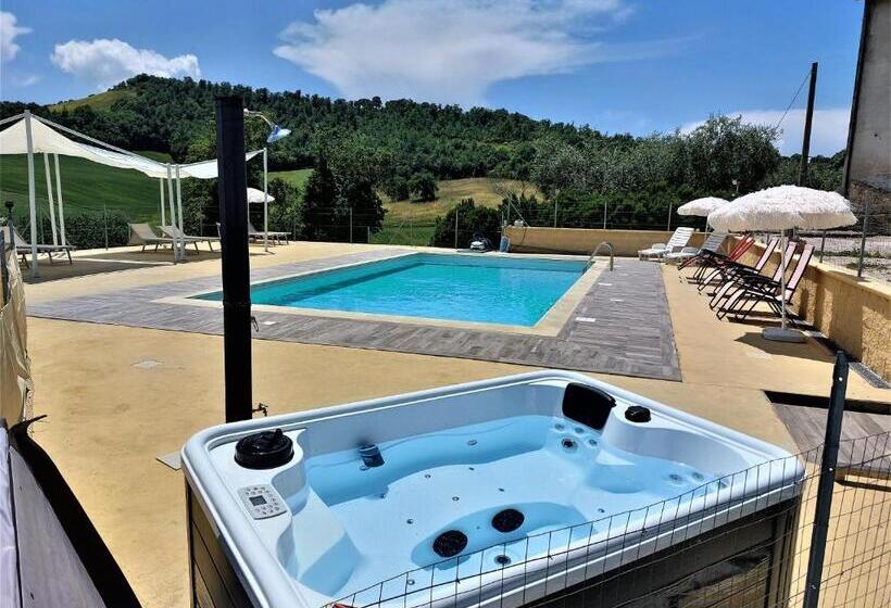 בית מלון כפרי Agriturismo La Terrazza