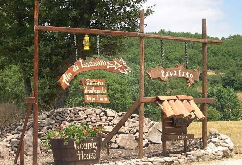בית מלון כפרי Aia Di Lazzaro Country House