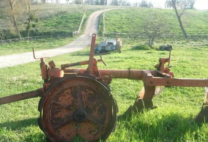 Hotelli Aia Di Lazzaro Country House