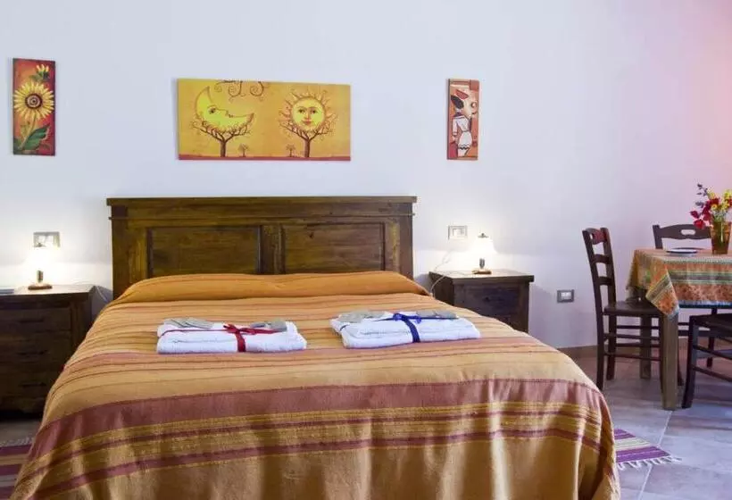 Hotelli Bioagriturismo La Quercia