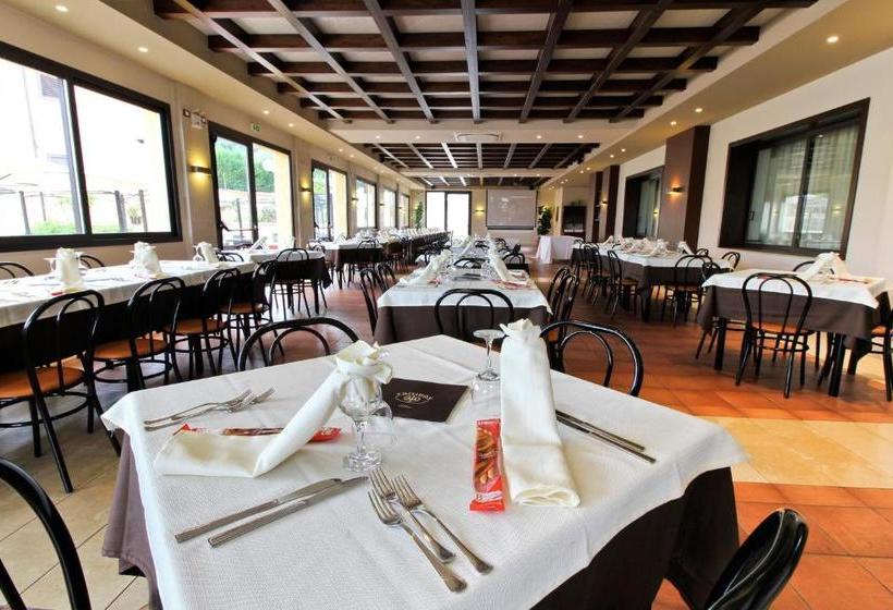 פנסיון Poseidon