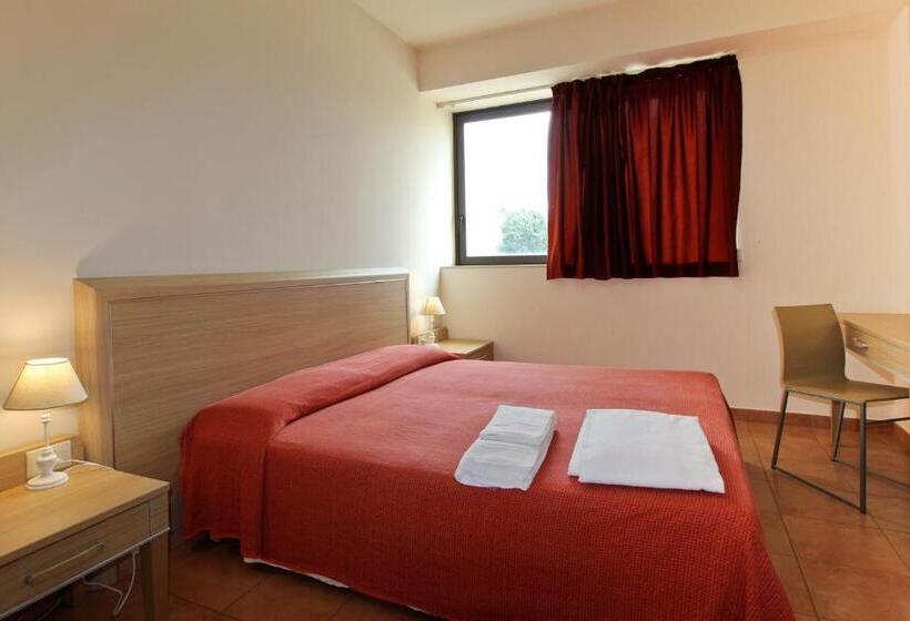 פנסיון Poseidon