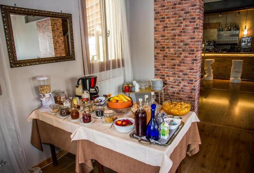 Отель Agriturismo Ca Alleata