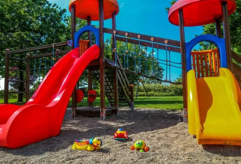 ホテル Agriturismo Il Brugnolo