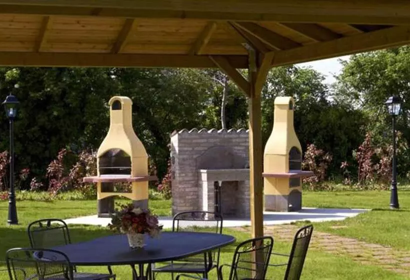 ホテル Agriturismo Il Brugnolo