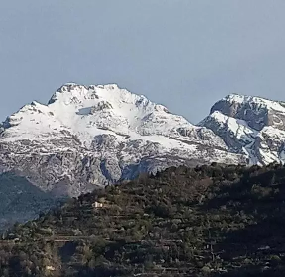 ホテル Agriturismo Terre Del Mistero
