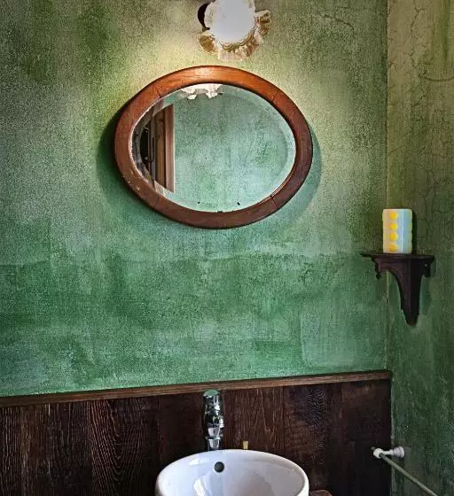 ホテル Agriturismo Terre Del Mistero