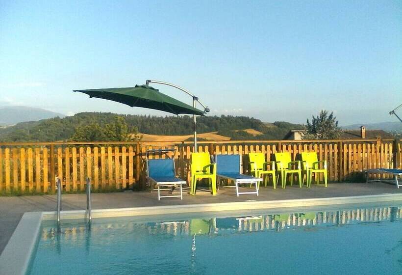 ホテル Agriturismo Villalta