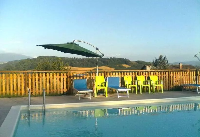 Hotelli Agriturismo Villalta