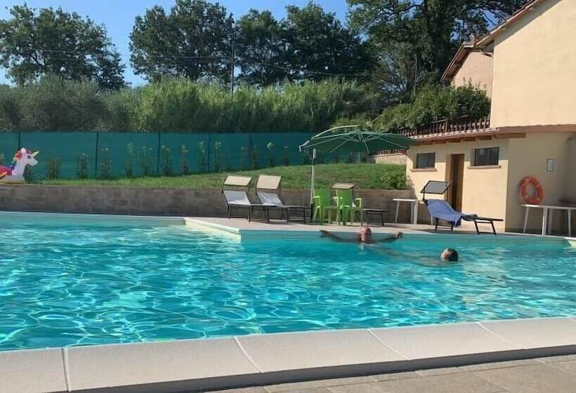 ホテル Agriturismo Villalta