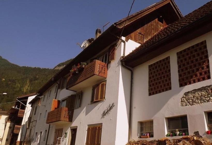 ペンション Di Baut