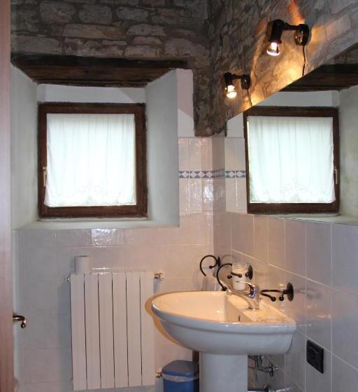 בית מלון כפרי Agriturismo Badia Di Susinana