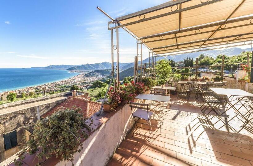 פנסיון San Martino Rooms & Breakfast