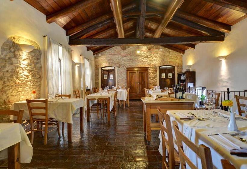 فندق Agriturismo Cascina Rosengana