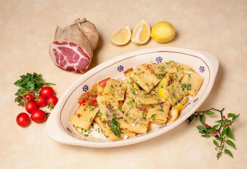 فندق Masseria Madonna Dell Arco Agriturismo