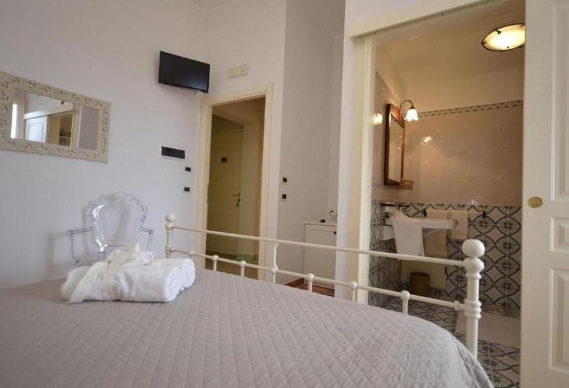 פנסיון Catarin Comfort Rooms