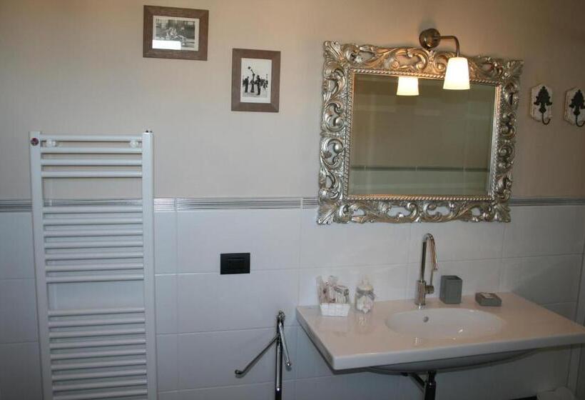 פנסיון La Terrazza Di Reggello