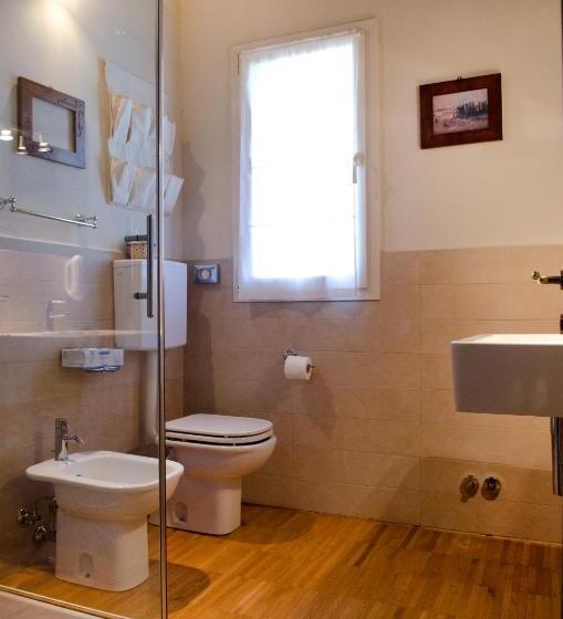 ペンション Osteria E Locanda Del Viaggiatore